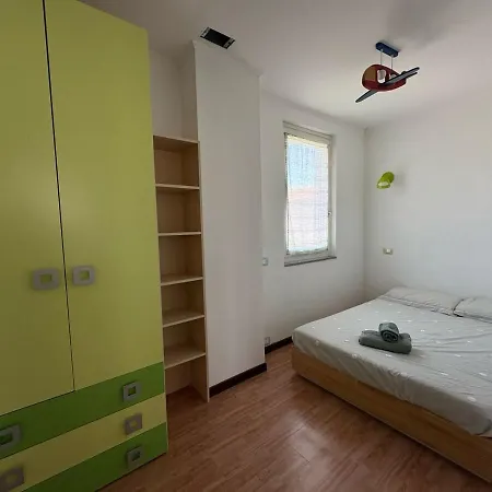 Biella Room *